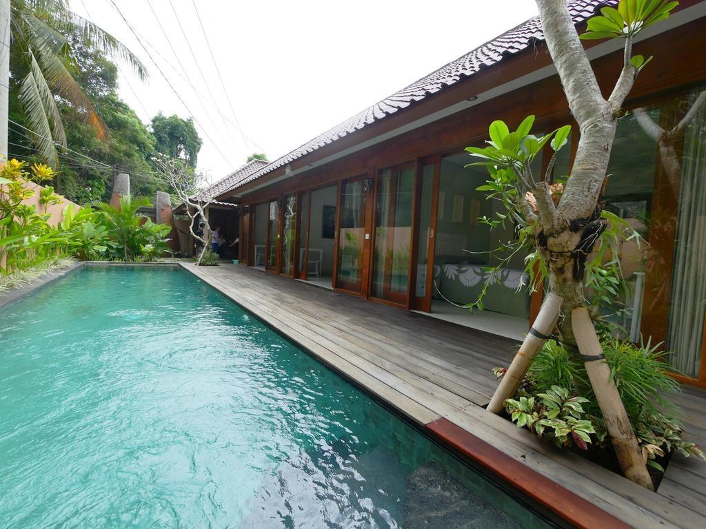 Gekkos Ubud Exteriér fotografie